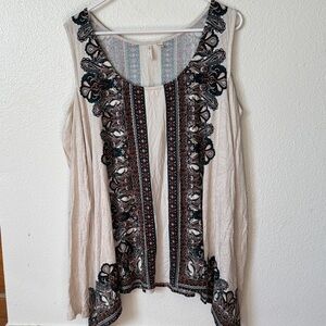 Cato Sleeveless Top with Blue and Cream Patterns